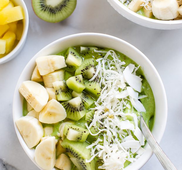9 SMOOTHIE BOWLS YOUR SKIN WILL LOVE
