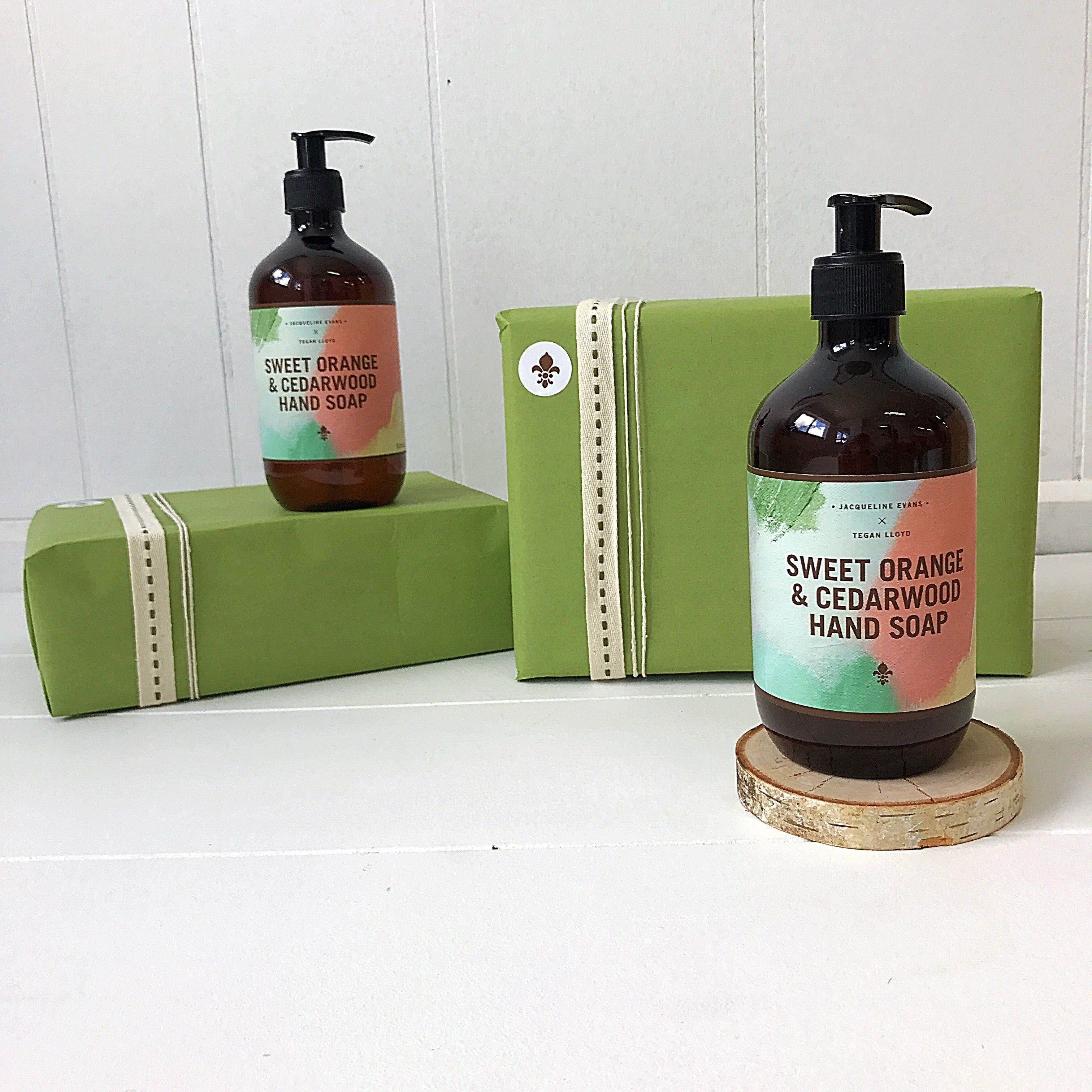 JE x Tegan Lloyd Hand Soap